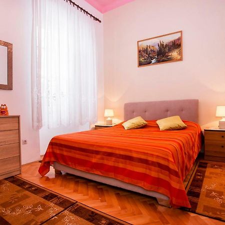 Emanuel Apartman بولا المظهر الخارجي الصورة