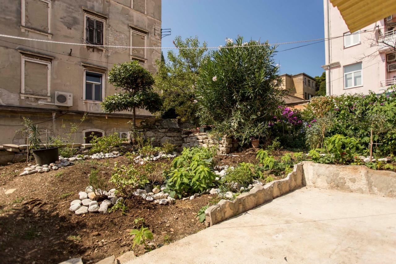 Emanuel Apartman بولا المظهر الخارجي الصورة
