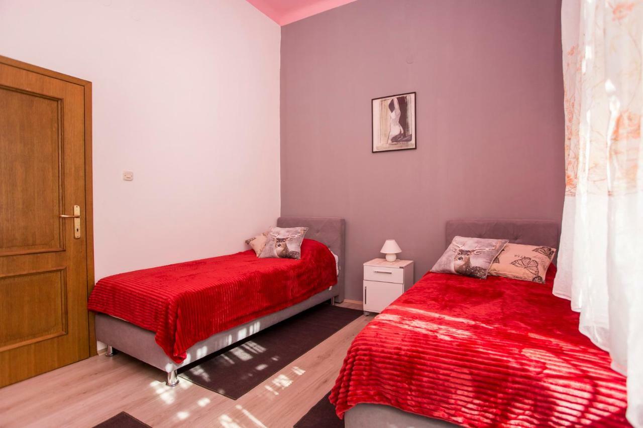 Emanuel Apartman بولا المظهر الخارجي الصورة
